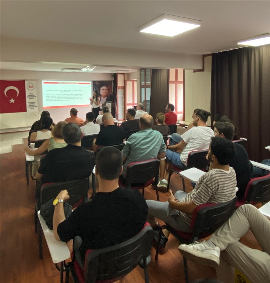 XVI. Bölge Optisyen-Gözlükçüler Odası’nda Bilgilendirme Toplantısı Düzenlendi.
