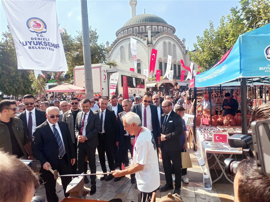 Denizli’de Ahilik Haftası Coşkusu: Asırlık Gelenek Törenlerle Yaşatıldı!